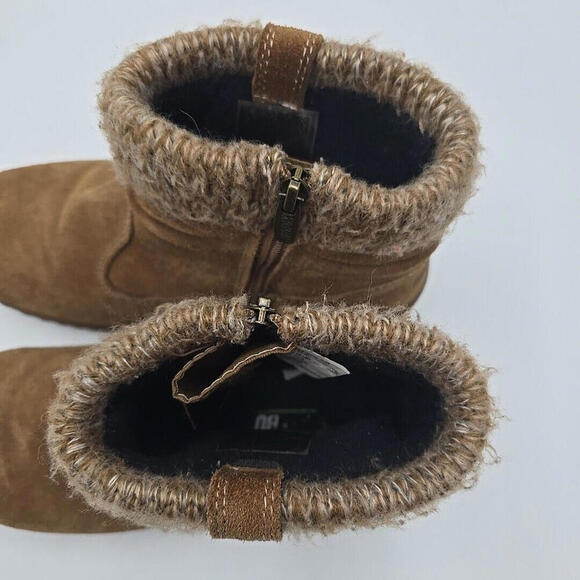 Khombu Women's Laura All Weather Booties TAN / Chestnut New in Box Size 8 - Picture 4 of 8